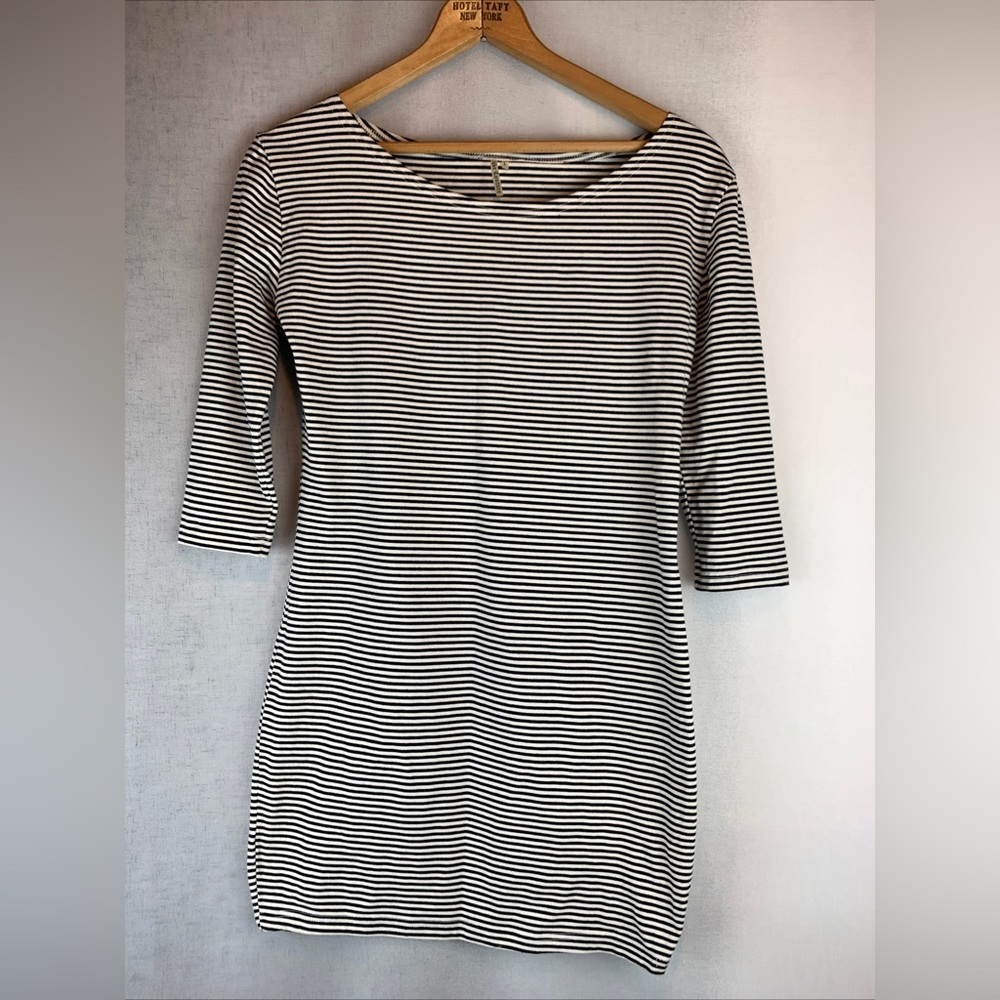 Awake Couture Striped Bodycon Dress Large 3/4 Sleeve